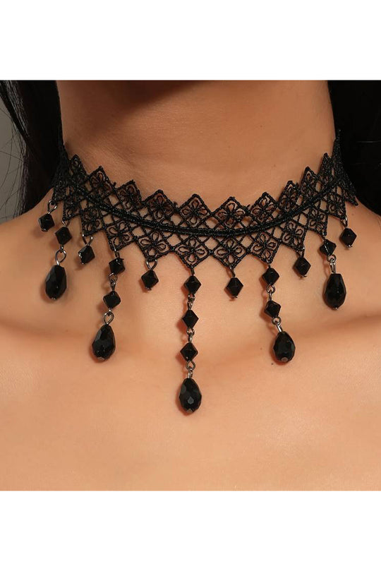Accesoriu gat tip chocker "Gothic Style" din broderie negra accesorizat cu margele AC297-1