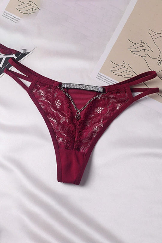 Chiloți tanga damă cu dantelă florală, decupaj și lanț decorativ, Visiniu, GS1318-81