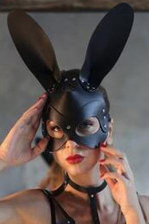 Masca fetish/ BDSM de iepuras, din piele ecologica accesorizata cu nituri metalice, Negru, TOY501-1