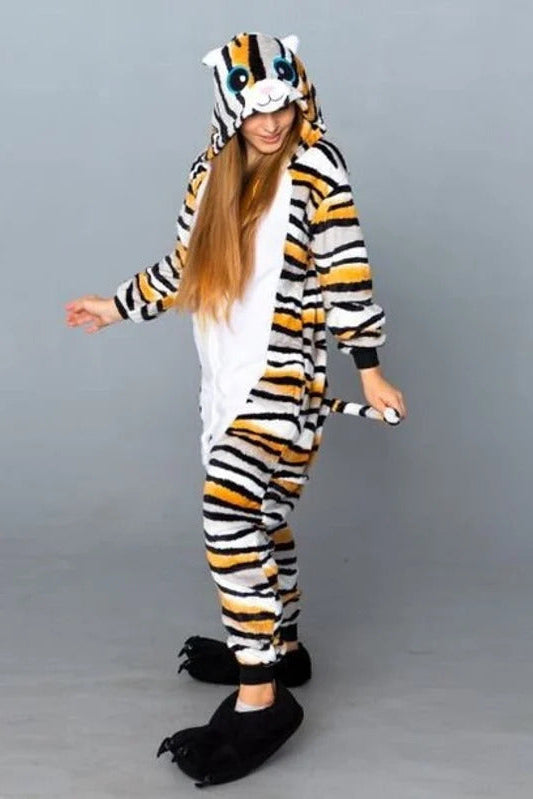 Pijama intreaga model cu pisica colorata PJM183-82