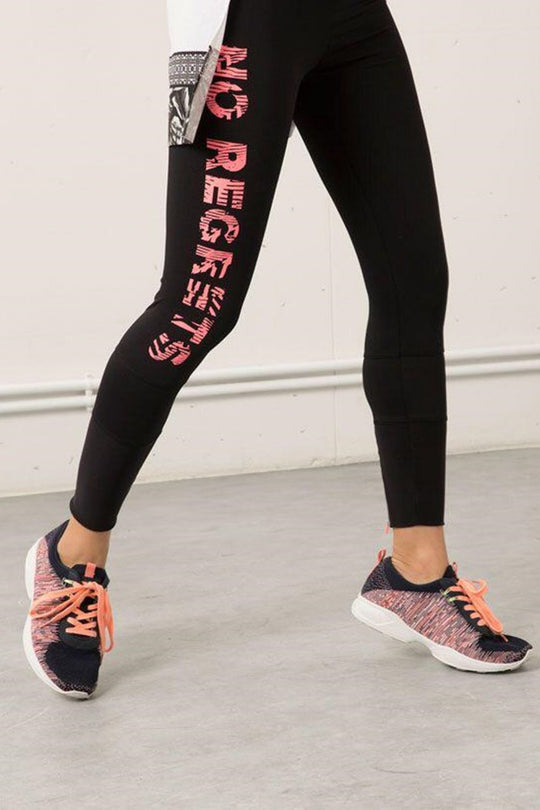 Colanti cu talie medie si imprimeu NO REGRETS"" A716-1