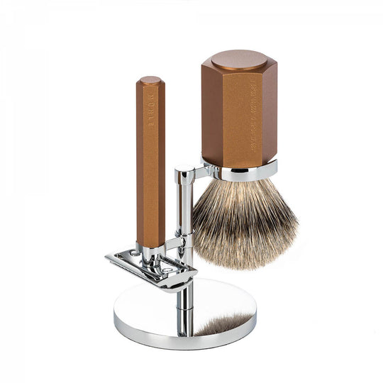 Set barbierit cu aparat de ras clasic si pamatuf Silvertip Badger cu par de bursuc Muehle Hexagon S 091 M HXG BRONZE