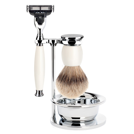 Set de barbierit cu aparat de ras compatibil Mach 3 si pamatuf Silvertip Badger cu par de bursuc si maner de portelan S 93 P 84 S