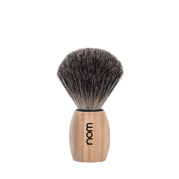 Pamatuf Pure Badger cu par de bursuc si maner din lemn de frasin Ole 81 Pure Ash