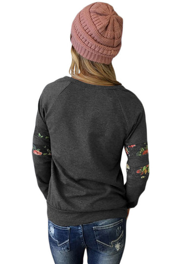 Bluza casual accesorizata cu un buzunar si patch-uri cu imprimeu floral BL989-181