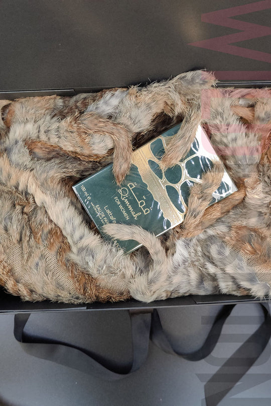 CAD18-8 Cadou Blanita Pufoasa