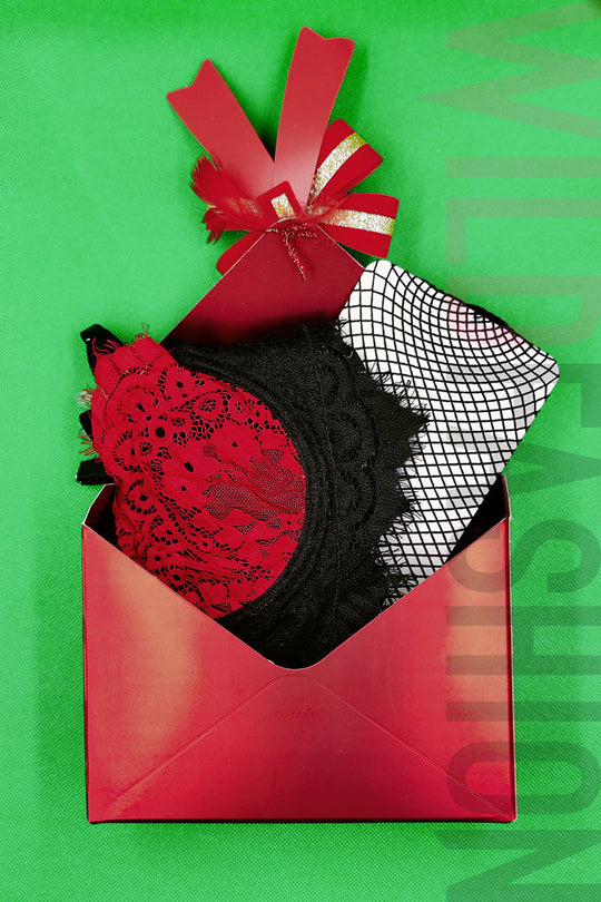 CAD28-311 Cadou Hot night