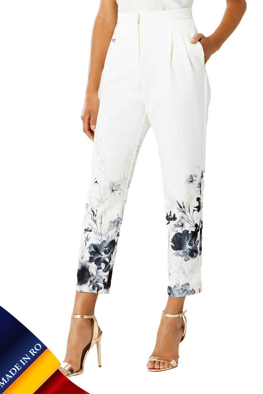 CL735-2 Pantaloni albi cu print, stil cropped si buzunare in fata