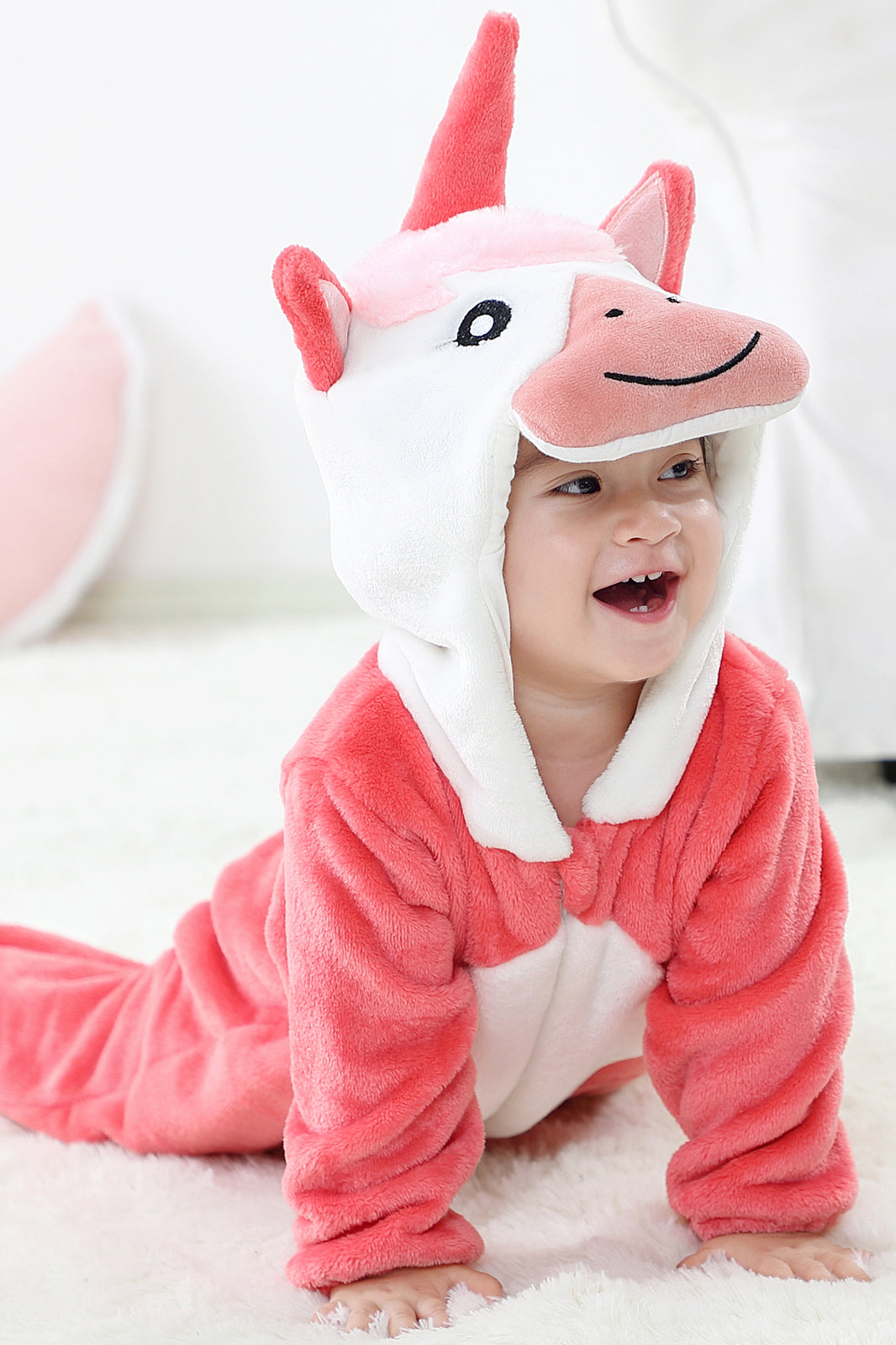 Pijama kigurumi pentru bebelusi tip salopeta din material moale si pufos CLD146-232