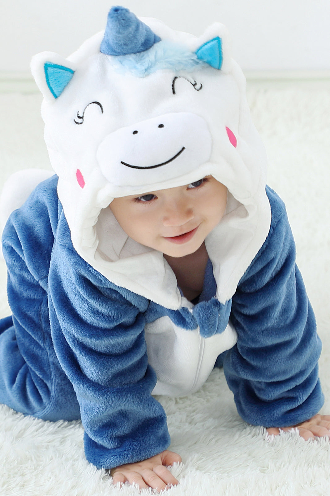 Pijama kigurumi pentru bebelusi tip salopeta din material moale si pufos CLD146-441