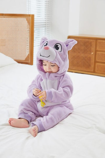 Pijama kigurumi pentru bebelusi tip salopeta din material moale si pufos CLD158-112