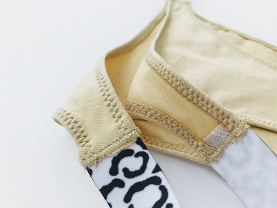 Chilot sexy semitanga cu talie inalta si benzi elastice cu model leopard pe laterale GS1244-155