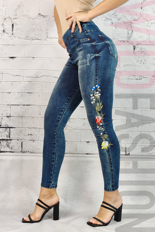 Blugi tip colanti din denim elastic cu broderie florala L885RR-444