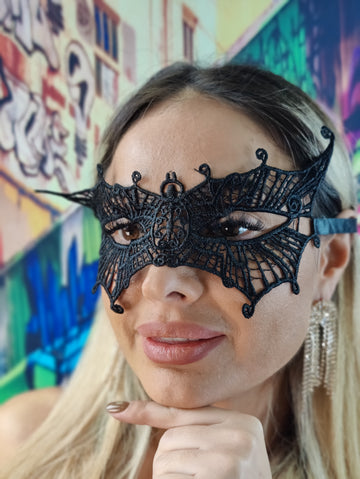 MSK102-1 Masca de carnaval din broderie  model liliac