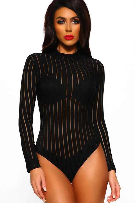 Body cu model in dungi si manci lungi P590-1