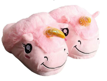 Papuci pufosi de casa in forma de unicorn PC4-5