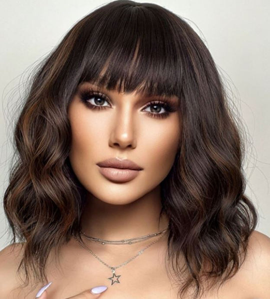 Peruca saten inchis, usor ondulata si breton PER113A-8888