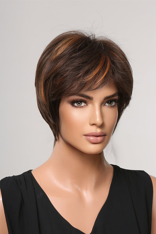 Peruca bruneta tunsa scurt cu breton si suvite PER118A-100