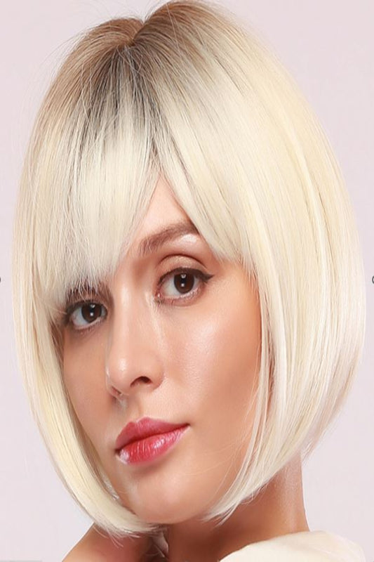 Peruca blonda argintiu cu baleaj si model bob cu breton pe o parte PER96-9999