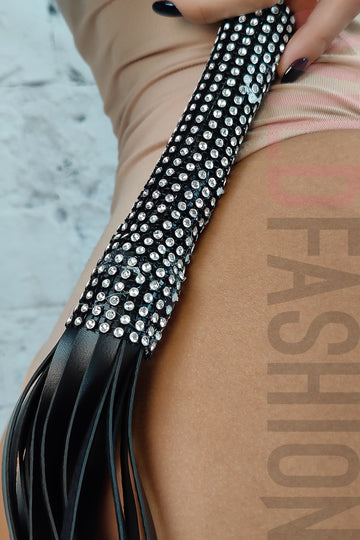 Bici fetish cu franjuri si maner cu strasuri TOY259-1