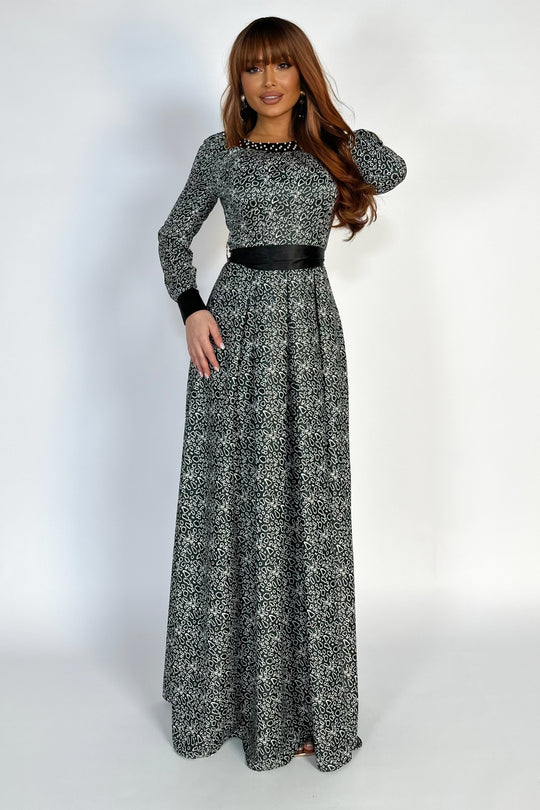 Rochie lunga eleganta din material satinat cu print abstract V633-1