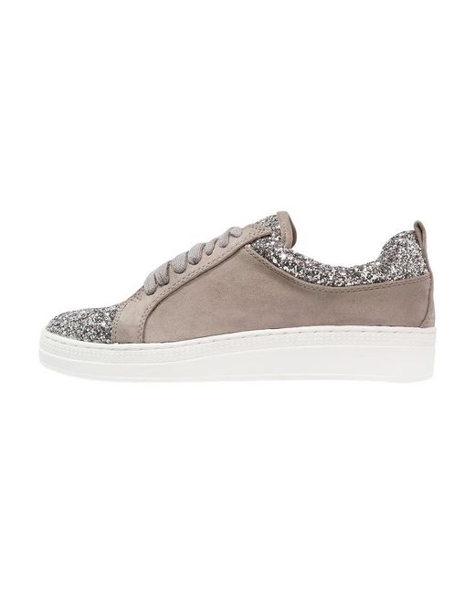 Sneakers model low cut din imitatie piele intoarsa cu insertii stralucitoare CH2452-18