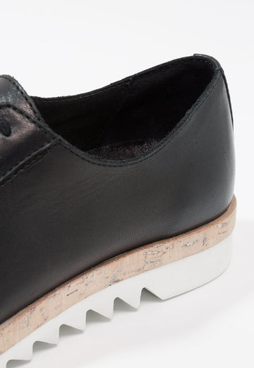 Pantofi casual din piele cu sireturi si talpa plana CH2476-1