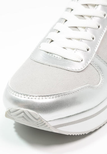 Pantofi sport cu sireturi si accente metalice lacuite CH2508-6