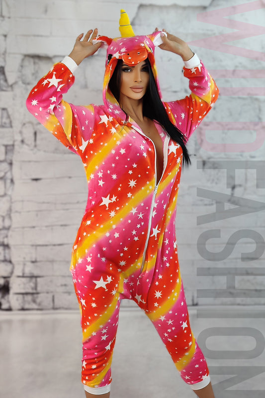 Pijama pufoasa  kigurumi din material pufos si model unicorn PJM240-552