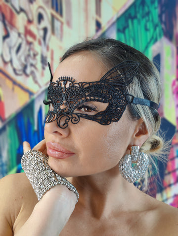 MSK32-1 Masca tematica din broderie  model pisica