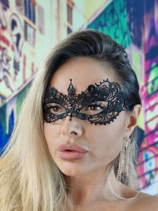 MSK33-1 Masca din broderie