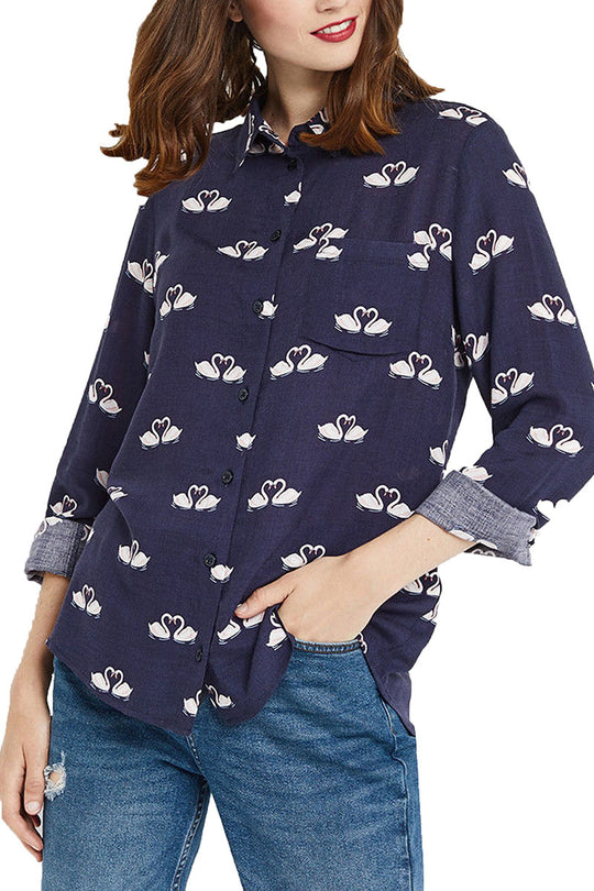 P635-447 Camasa clasica  bleumarin  cu imprimeu si buzunar